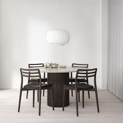 Vipp481 Cabin matbordsstol, m&ouml;rkbetsad ek/svart, Vipp