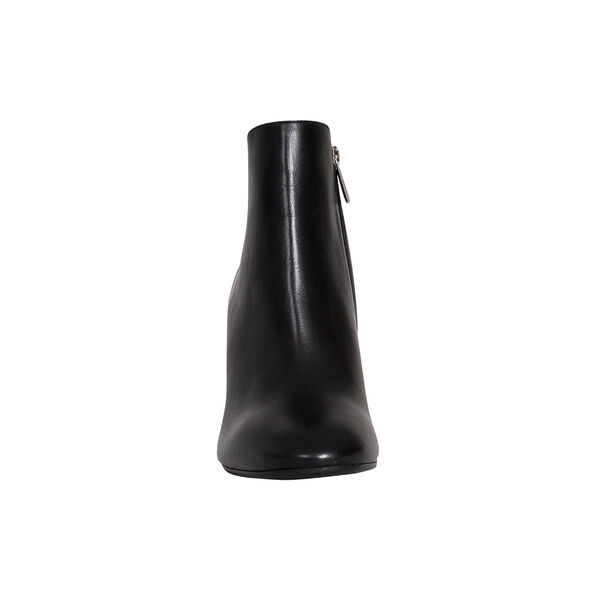 Mathilde Studs, black, Roccamore