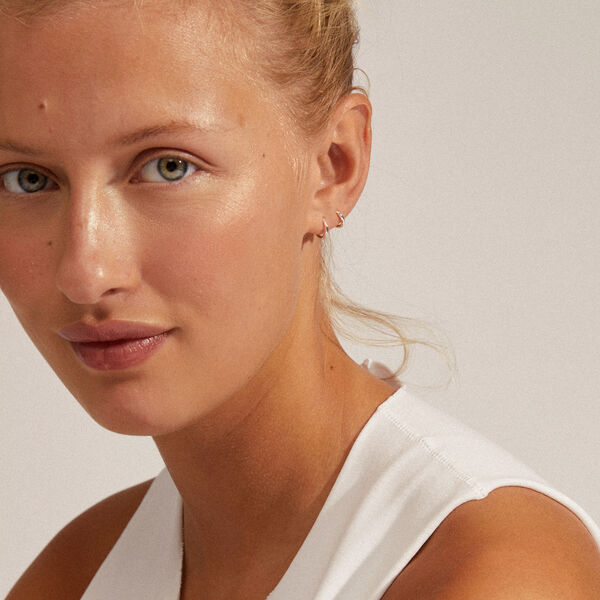 EANNA recycled huggie hoops, silver-plated, Pilgrim