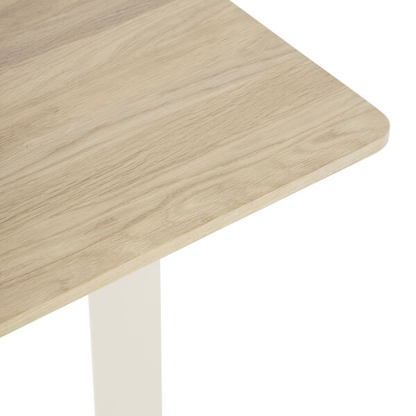 70/70 Table, solid oak/sand, Muuto