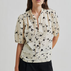 Quin Blouse, summer sand, Second Female