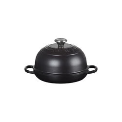 Signature gjutj&auml;rn br&ouml;dform, matte black, Le Creuset