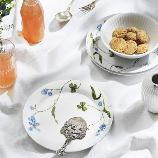 Hammersh&oslash;i Summer tallrik &Oslash; 22 cm, forget me not, K&auml;hler