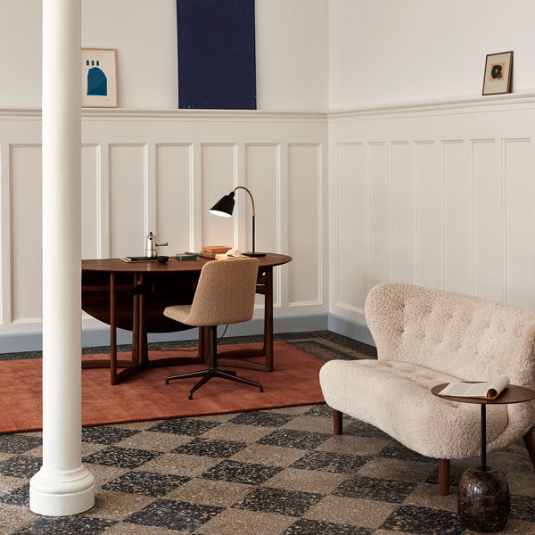 Drop Lei HM6 matbord, oljad valn&ouml;t, &Tradition